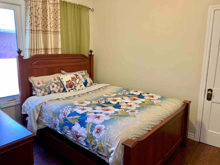 New & Cozy Niagara Getaway. 7 Mins From The Falls Exterior photo