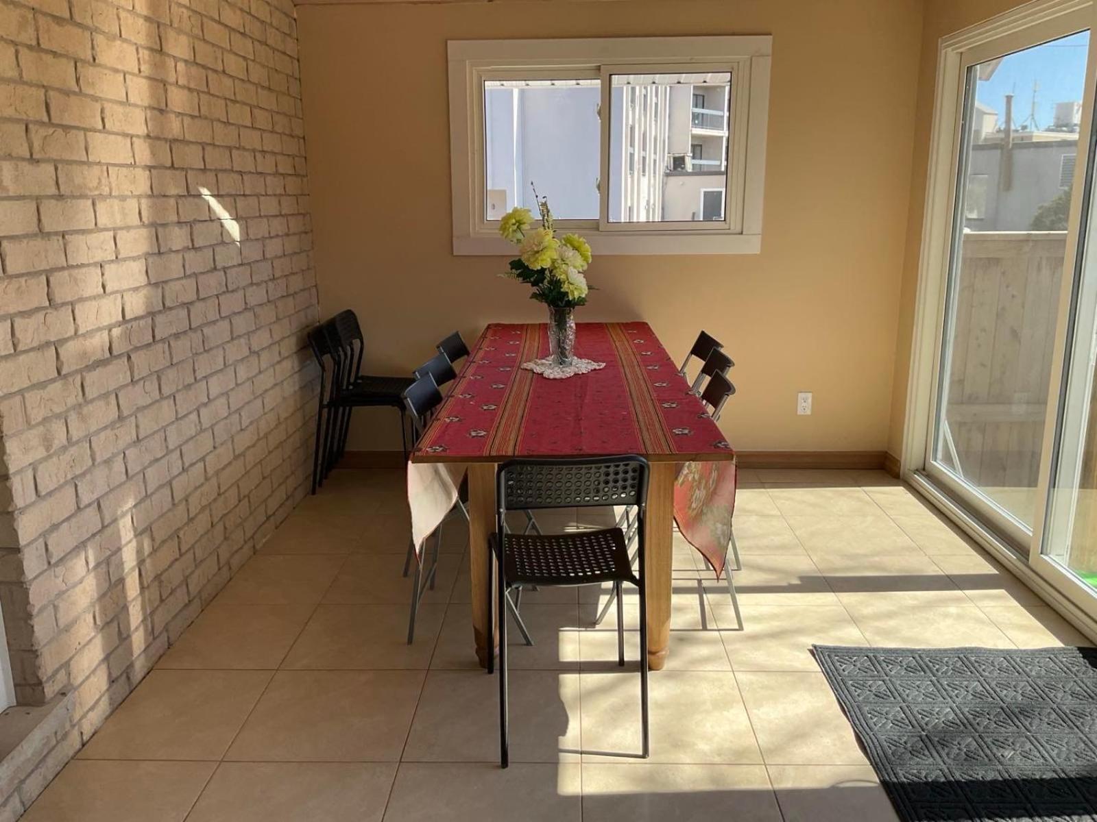 New & Cozy Niagara Getaway. 7 Mins From The Falls Exterior photo